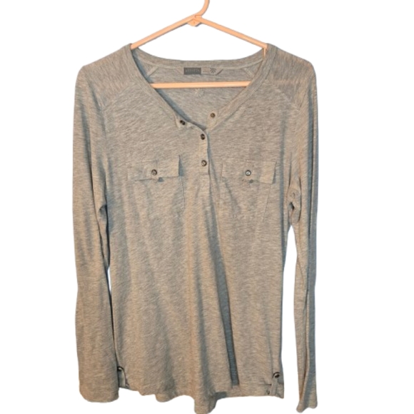 Athleta Snap Detailed Long Sleeved Top - Picture 1 of 9